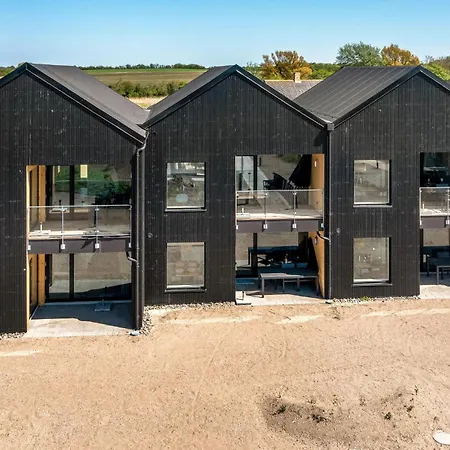 Havnehusene, Lejl 55 *